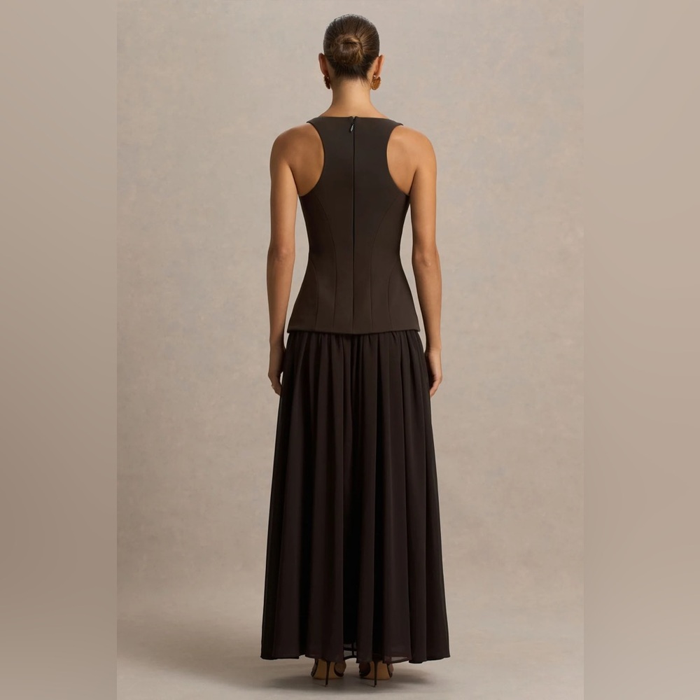 Club L London Kelly Brown Scoop-Neck Maxi Dress With Pleated Mesh Skirt - Picture 2 of 6